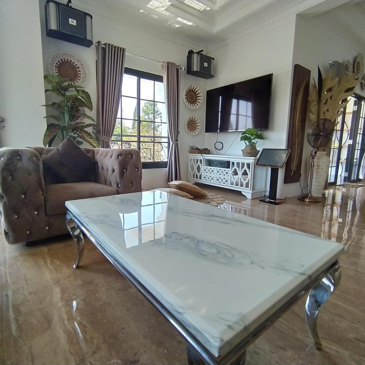 Villa Kota Bunga Malini 7 Cinengangirang المظهر الخارجي الصورة